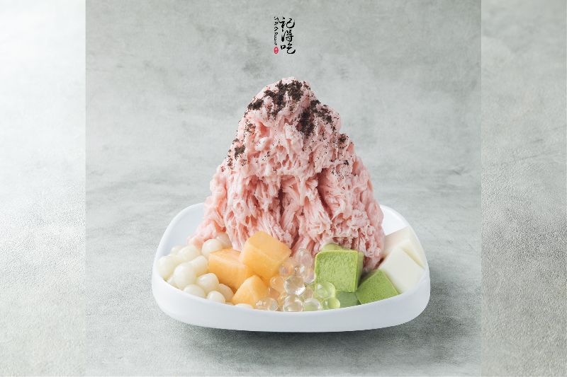 Strawberry Snowy Ice