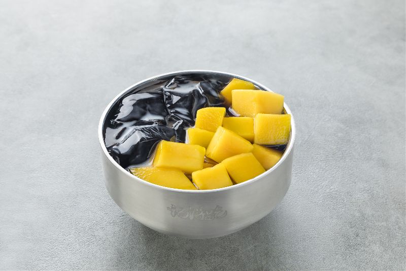 Grass Jelly w Mango